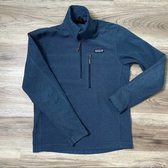 Patagonia Oakes 1 4 Zip Pullover Sweater size XS Sweaters
